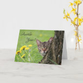 Birthday Funny Cat Tabby Natuur Aanpassen Kaart (Gele Bloem)