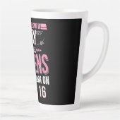 Birthday Gift | De koningin wordt geboren in mei G Latte Mok (Rechts)