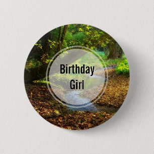 Birthday Girl Foto van een Forest Creek Ronde Button 5,7 Cm
