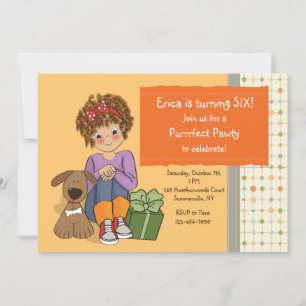 Birthday Girl met haar uitnodiging voor honden