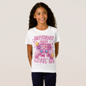 "Birthday girl, time to level up" T-shirt (Voorkant volledig)
