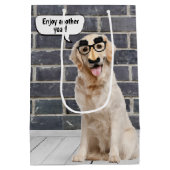 Birthday Golden Retriever met Mustache Mask Small Medium Cadeauzakje (Achterkant)