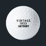 Birthday Golfer Funny 90th 40th Green Black Golfballen<br><div class="desc">Fijne 90ste verjaardag!  1933,  groene,  zwarte Par 90 golfbal. Vreemde 90ste verjaardag. Ideaal voor hem,  vader,  broer,  man,  partner. Golfer cadeauidee. Pas het aan met een naam.</div>