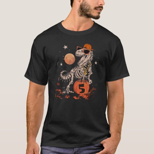 Birthday Halloween 5th Dinosaur Skeleton T-REX Sca T-shirt (Voorkant)