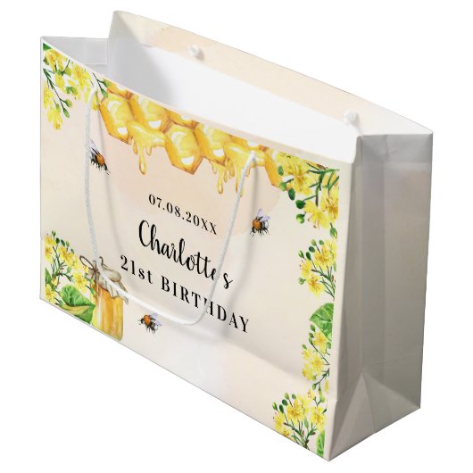 Birthday hommels honinggele bloemenmonogram groot cadeauzakje (Voorkant Gekanteld)