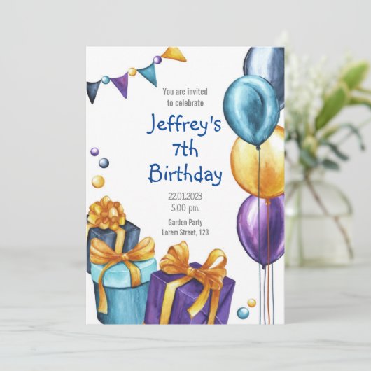 Birthday inval met ballon en cadeauuitnodiging kaart (Staand voorkant)