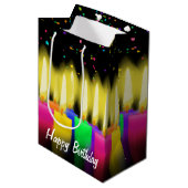 Birthday-kaarsen en Confetti op zwart Medium Cadeauzakje (Voorkant Gekanteld)
