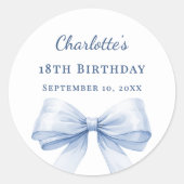 Birthday light blue bow ronde sticker (Voorkant)