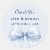 Birthday light blue bow ronde sticker (Voorkant)