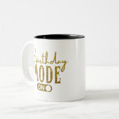 Birthday Mode On | Birthday Party Tweekleurige Koffiemok (Voorkant links)