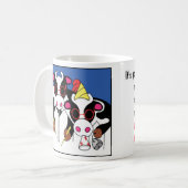 Birthday Moosicians over klassieke mok van witte k (Voorkant links)