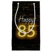Birthday Neon 85 Sign on Brick Klein Cadeauzakje (Voorkant)