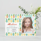 Birthday Party | Ananasappelfruit | Uitnodigingen (Staand voorkant)