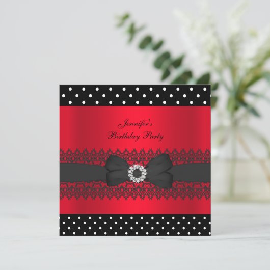 Birthday Party Black Red Polka Dots Bow Kaart (Staand voorkant)