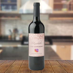 Birthday Party blush roos glitter Instagram foto Wijn Etiket