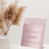 Birthday party blush roze glitter druppels welkom reclamebord met voetstuk