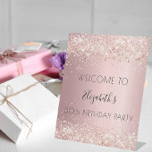 Birthday party blush roze glitter meer stof welkom reclamebord met voetstuk