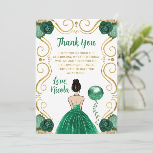 Birthday Party Brown Hair Princess in Green Bedankkaart (Staand voorkant)