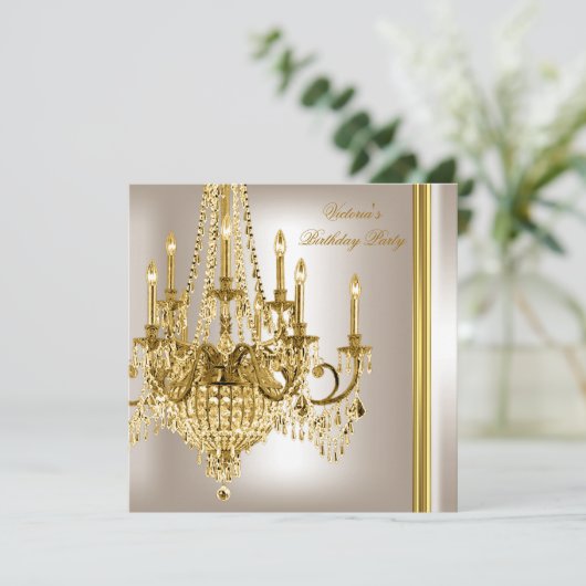 Birthday Party Gold White Cream Chandelier 2 Kaart (Staand voorkant)