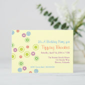 Birthday Party Invitation | In cirkels |iv Kaart (Staand voorkant)