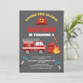 Birthday Party Invitation vuurvechtvrachtwagen Kaart (Staand voorkant)