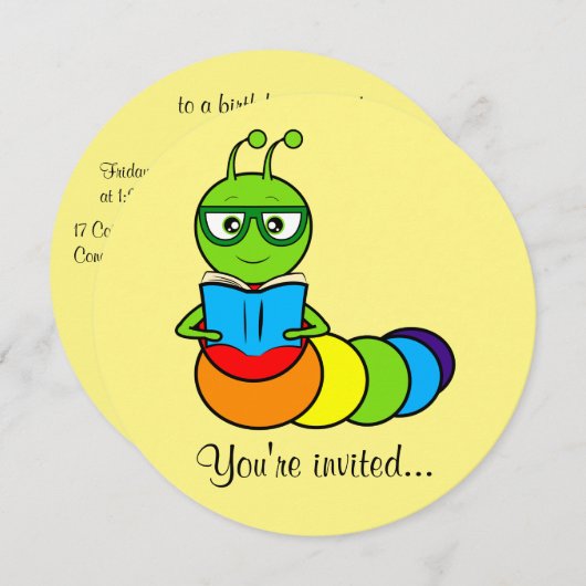 Birthday Party Invitation with Cartoon Bookworm Kaart (Voorkant / Achterkant)
