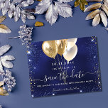 Birthday party marvy blue gold save the date card<br><div class="desc">Een trendy sparen de Datum voor een 18e (of om het even welke leeftijd) verjaardagspartij. Een blauw,  oneven gekleurde achtergrond van de marine. Verdroogd met blauwe en smeltende goudballonnen en gouden ballonnen. De tekst: Sparen de Datum wordt geschreven met een groot trendy hand lettered stijlmanuscript.</div>