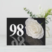 Birthday party nodigde 98-jarige uit kaart (Staand voorkant)