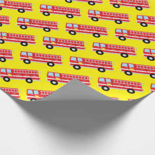 Birthday party over brandweerpapier cadeaupapier