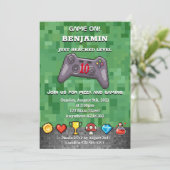 Birthday party over gamer in controller kaart (Staand voorkant)