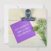 Birthday Party-Queen Anne's Lace op het klembord Kaart (Voorkant)