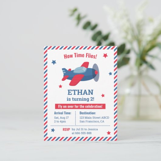 Birthday Party Stripes voor roodblauwe vliegtuigen Kaart (Staand voorkant)