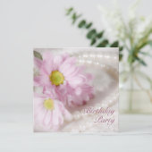 Birthday party-uitnodiging met mazen en parels kaart (Staand voorkant)