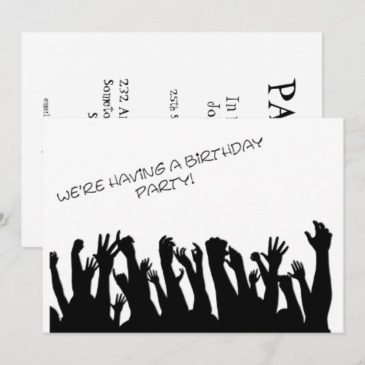 Birthday party uitnodiging met vrolijke menigten (Voorkant / Achterkant)