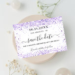 Birthday party violet glitter white save the date<br><div class="desc">Een meisje en trendy sparen de kaart van de Datum voor een 40e (of om het even welke leeftijd) verjaardagspartij. Een witte gekleurde achtergrond met faux glitter, sparkles. Pas een datum en een naam/leeftijd aan en voeg deze toe 40 jaar. Zwarte gekleurde letters. De tekst: Sparen de Datum wordt geschreven...</div>