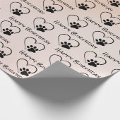 Birthday Paw Print met harten Cadeaupapier (Hoek)