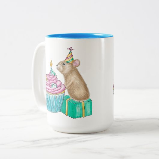 Birthday Pika Cupcake Mok (Voorkant links)