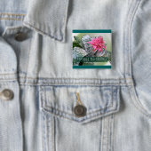 Birthday Pink Bromeliad Vierkante Button 5,1 Cm (In situ)