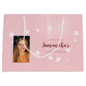 Birthday Pink Floral Giral Simple Custom Foto Groot Cadeauzakje (Voorkant)