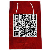 Birthday QR-code op rood leder Medium Cadeauzakje (Voorkant)