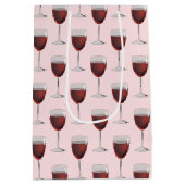 Birthday Red Wine on roze medium Gift Bag Medium Cadeauzakje (Achterkant)