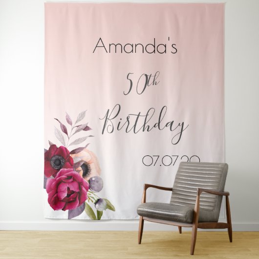 Birthday roos goudbruine roze floraals naam wandkleed (In situ)