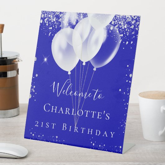 Birthday roya blue zilveren glitterballonnen welko reclamebord met voetstuk (Insitu)
