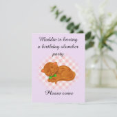 'Birthday Slumber Party' met 'Cute Sleeping Kitten Kaart (Staand voorkant)