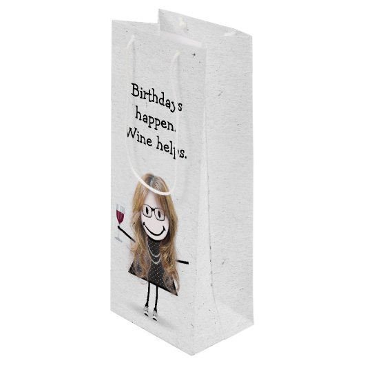 Birthday Stick Figuur Girl met Red Wine Glass Wijn Cadeautas (Voorkant Gekanteld)