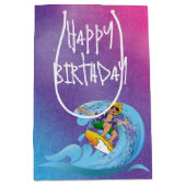 Birthday Surfer op regenbooggolven Medium Cadeauzakje (Voorkant)
