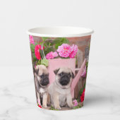 Birthday Sweet Baby Pugs Floral Party Papieren Bekers (Achterkant)