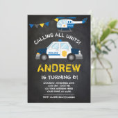 Birthday-uitnodiging van de politie, achtergrond v kaart (Staand voorkant)