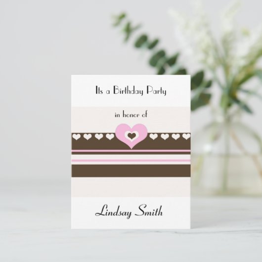 Birthday - uitnodiging voor bruin en roze Stripe (Staand voorkant)