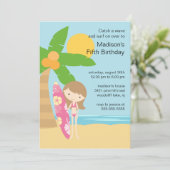 Birthday uitnodiging voor Surfer Girl Swimming (Staand voorkant)
